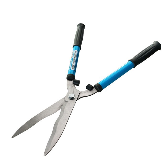 Gyakran használt dolgok a kertekben - hogyan kell használni a sövényollót