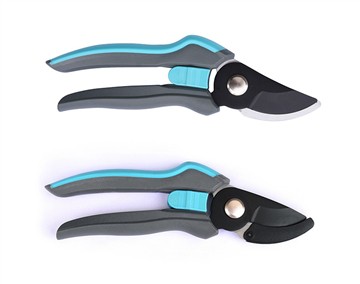 Mi a különbség a bypass metsző és az üllős metsző között?