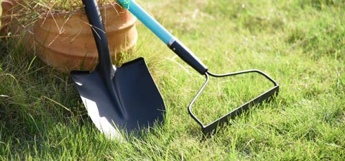 shovle-and-rake shovle-and-rake